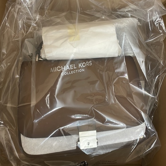 Michael Kors Collection Mia Burnished Calf Leather shoulder satchel crossbody - Picture 5 of 16